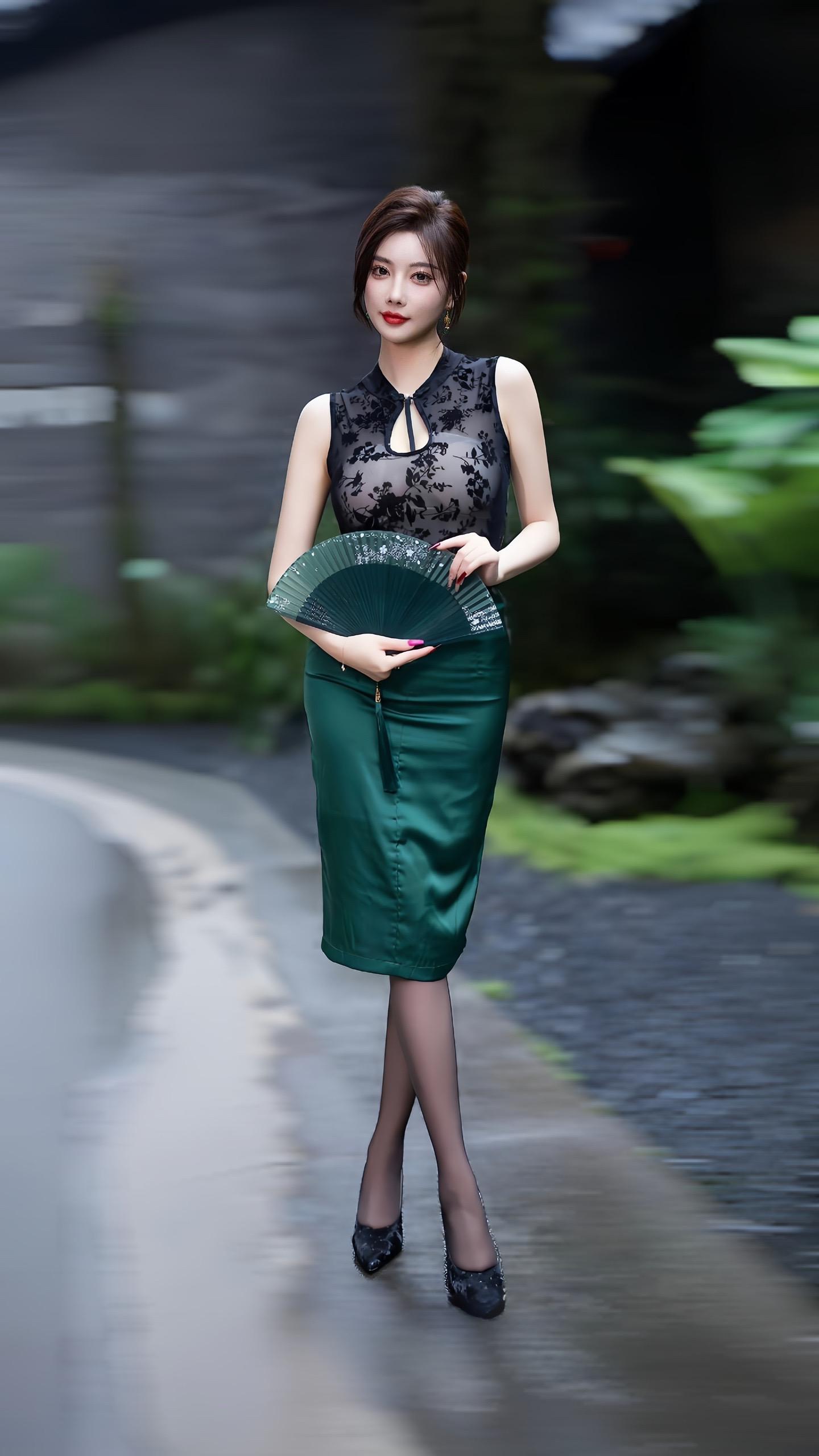 模特杨晨晨身高体重多少斤啊？详细数据与个人资料全解析